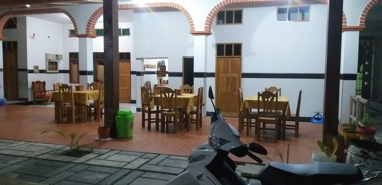 Hotel Tacuaral Rurrenabaque Eksteriør bilde